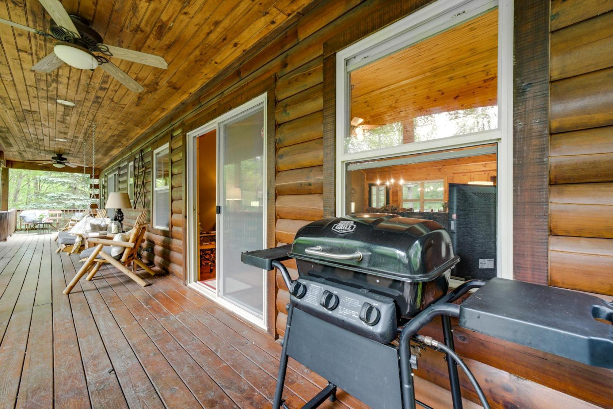 Peaceful Smoky Mountain Cabin With Deck And Fire Pit! Waynesville Exterior foto